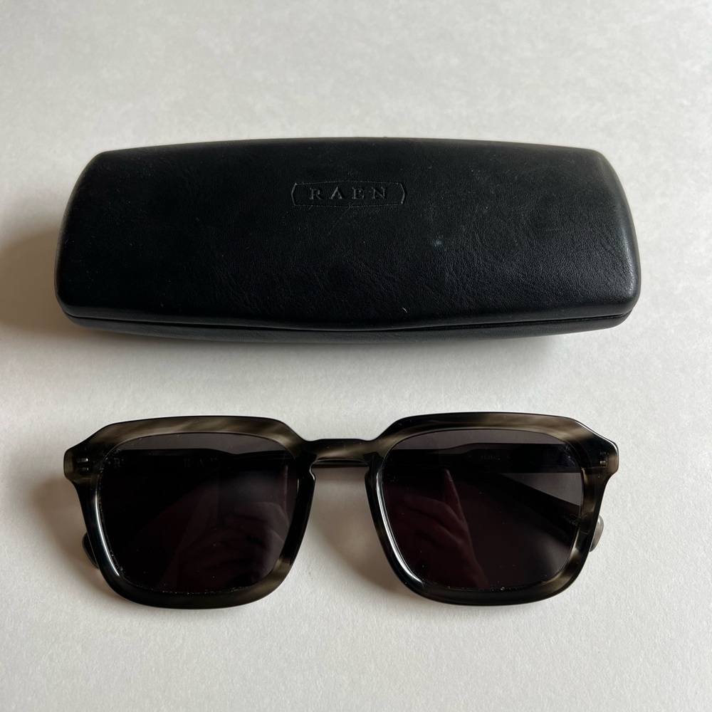 RAEN Burel Sunglasses - Static/Dark Smoke Lenses